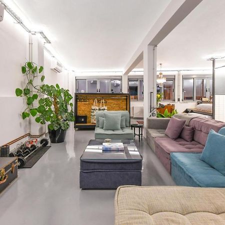 Monastiraki #Wallsfree Citycenter- Unspoiled Athens Apartments Kültér fotó