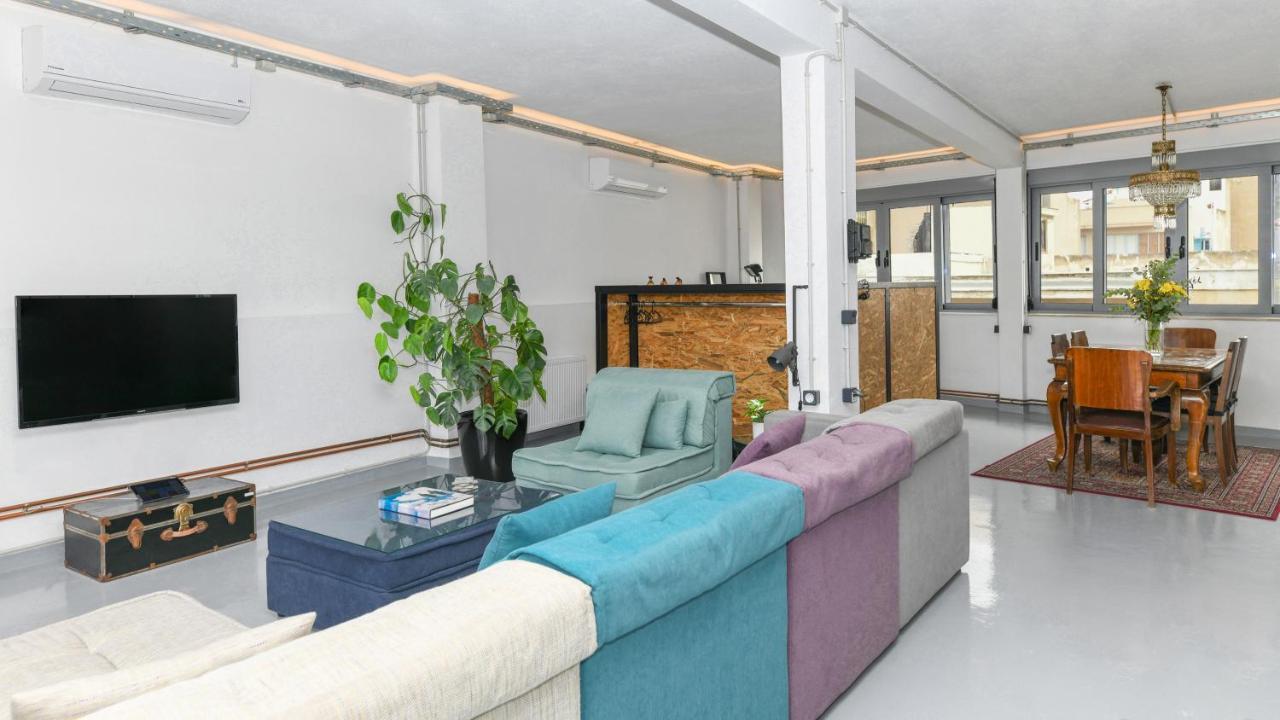 Monastiraki #Wallsfree Citycenter- Unspoiled Athens Apartments Kültér fotó