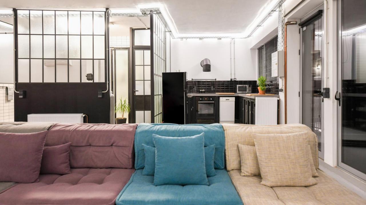 Monastiraki #Wallsfree Citycenter- Unspoiled Athens Apartments Kültér fotó