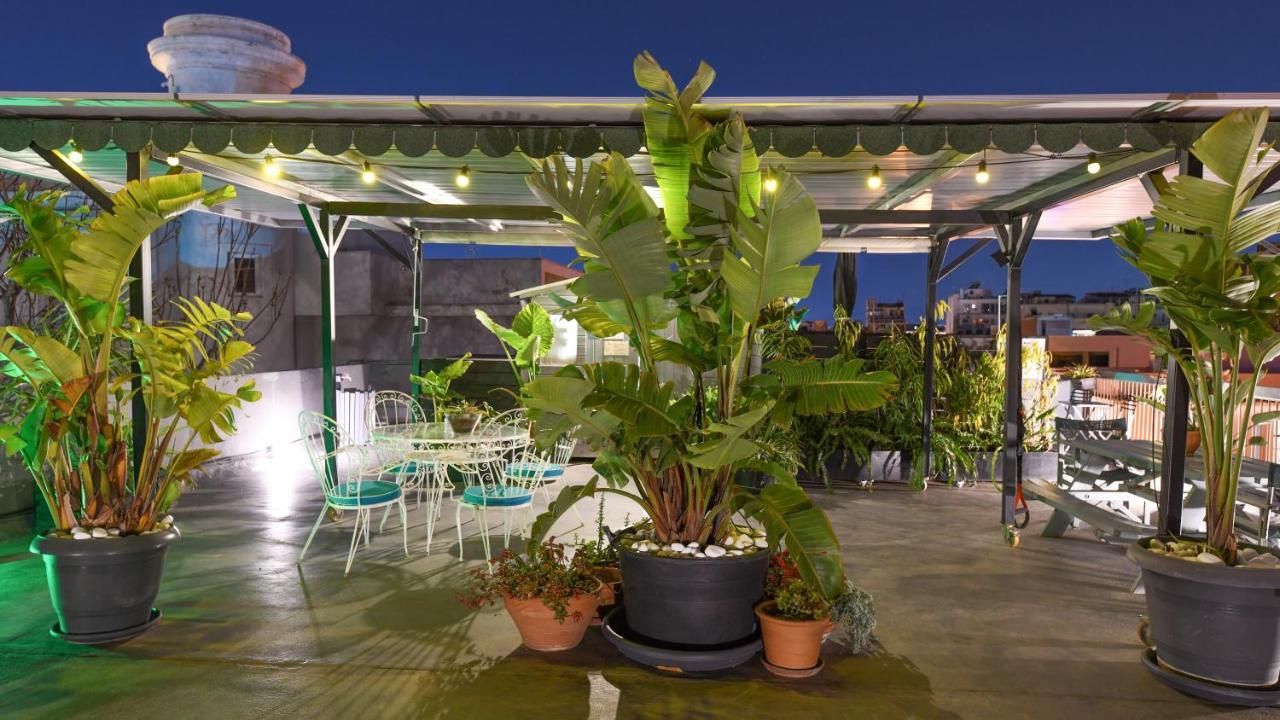 Monastiraki #Wallsfree Citycenter- Unspoiled Athens Apartments Kültér fotó