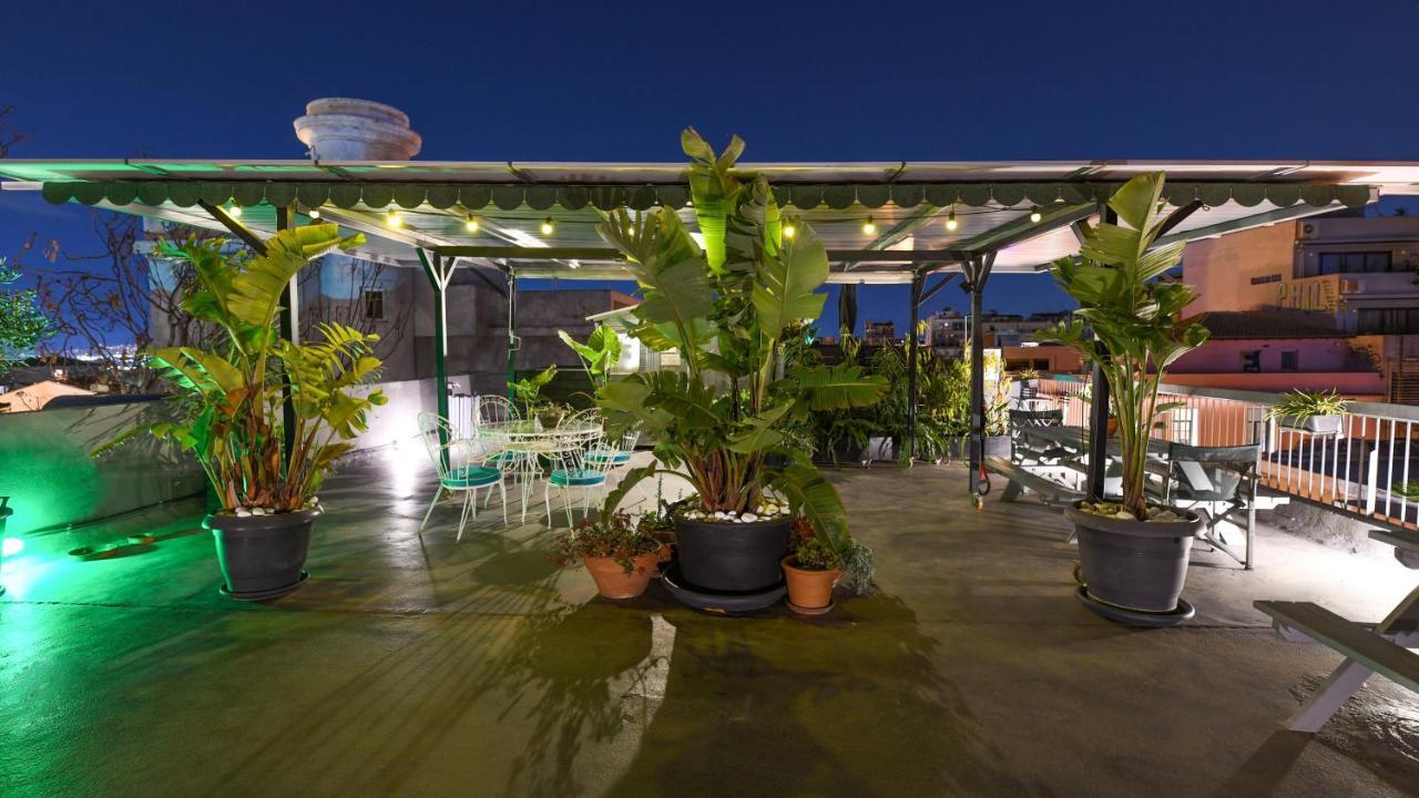 Monastiraki #Wallsfree Citycenter- Unspoiled Athens Apartments Kültér fotó