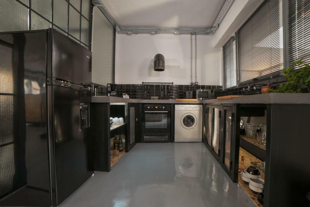 Monastiraki #Wallsfree Citycenter- Unspoiled Athens Apartments Kültér fotó